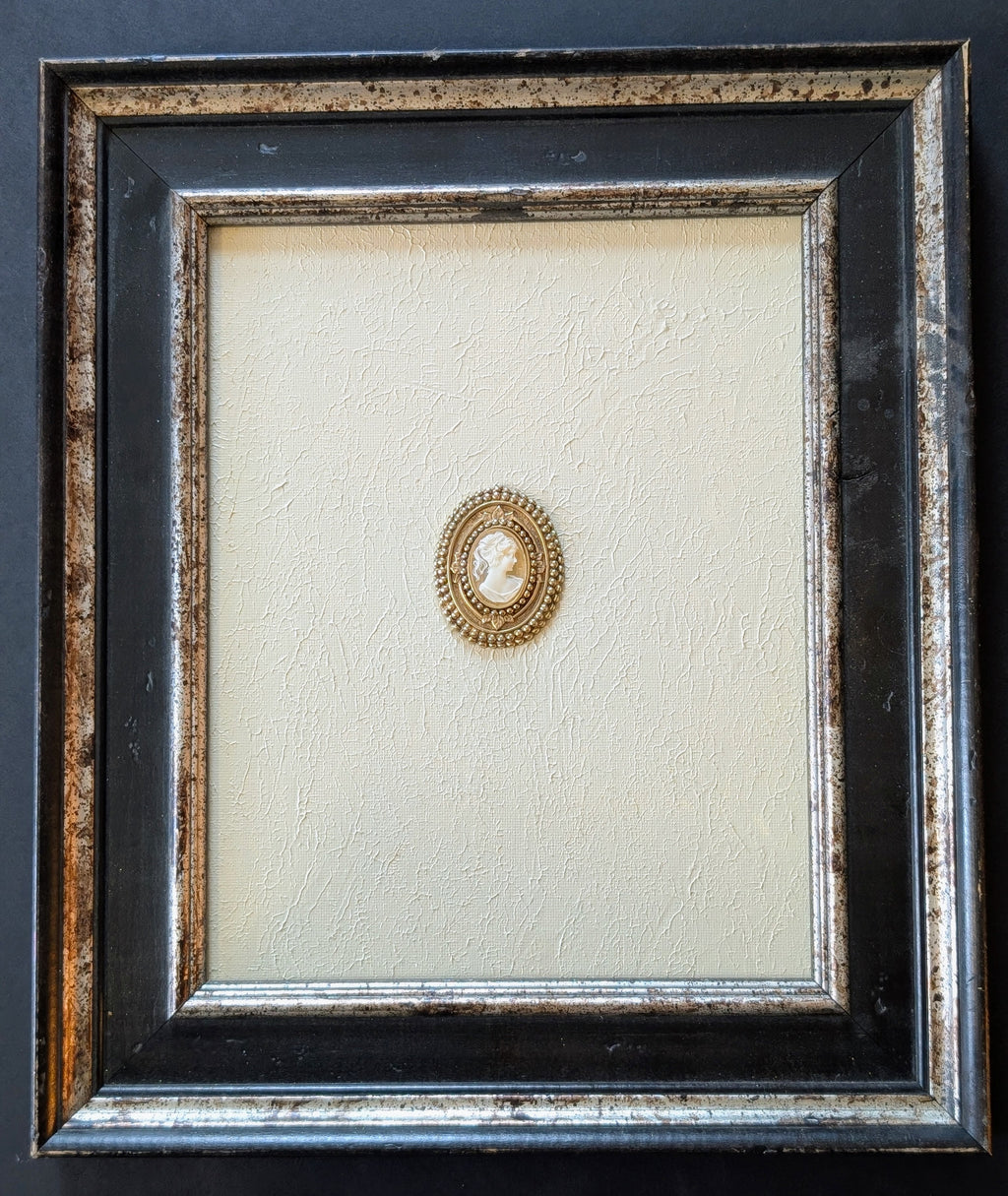Brooch #13 (8 x 10 in)